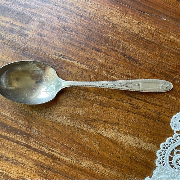 Antique 1921 Oneida Community Plate Silver Grosvenor Sugar Spoon - Picture 2 of 8